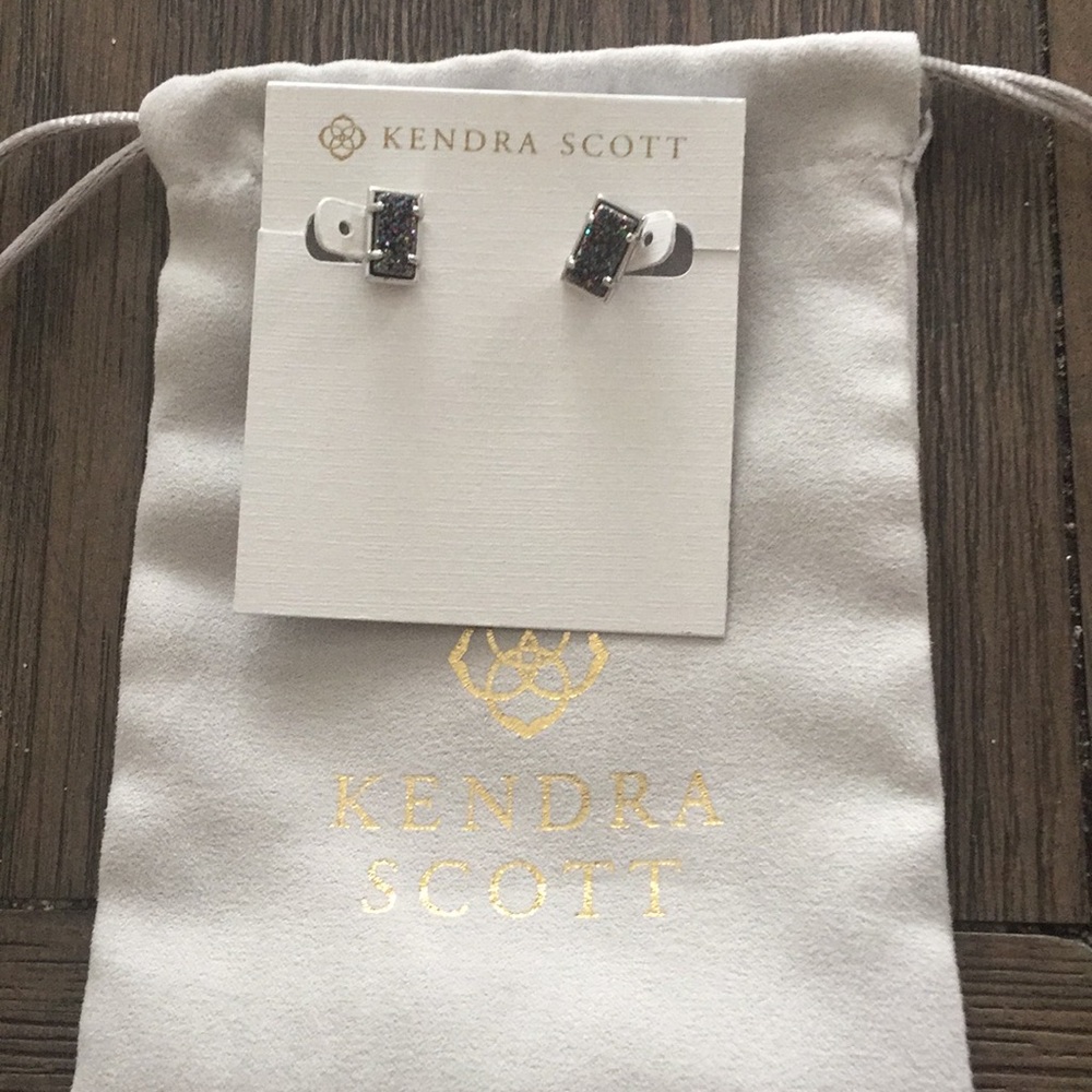 Kendra Scott earrings